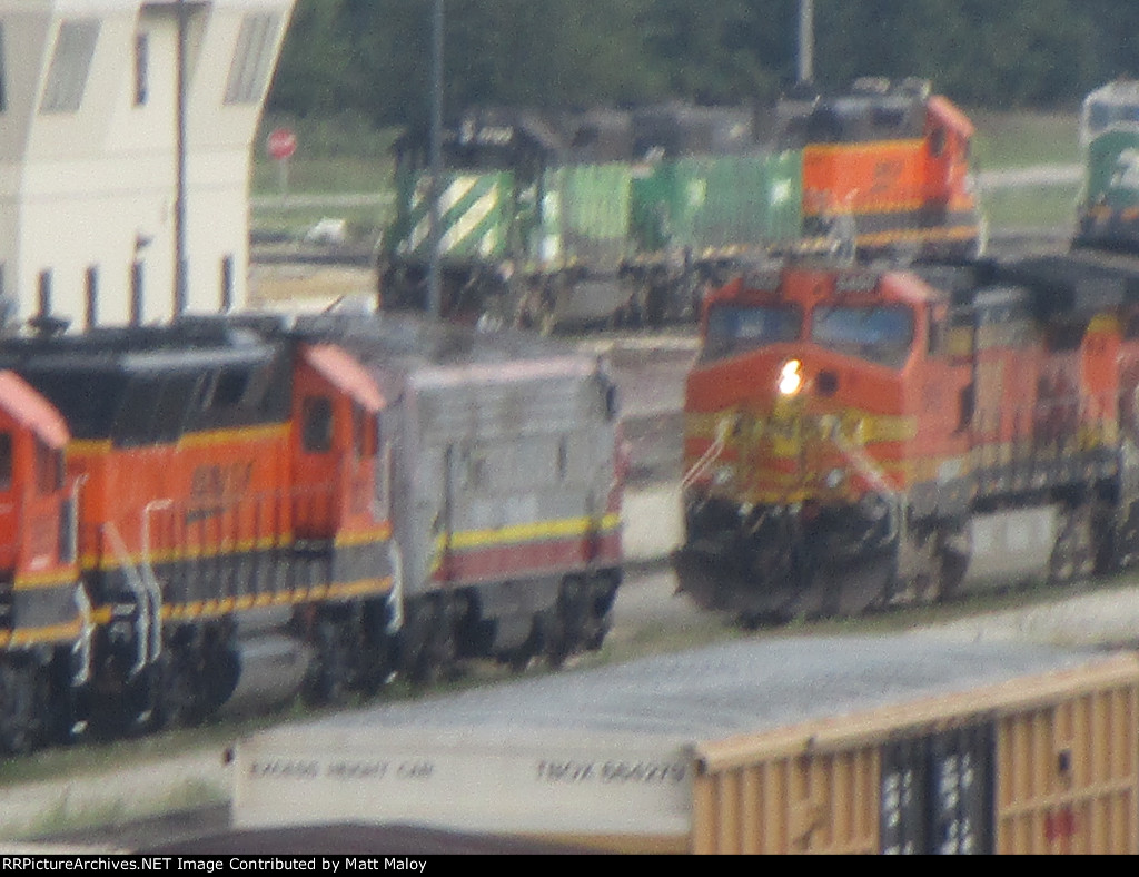 BNSF 5460